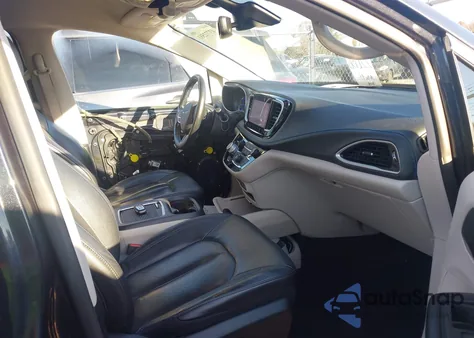 2021 Chrysler Pacifica Hybrid Touring L z USA, uszkodzony, nr VIN 2C4RC1L72MR594048